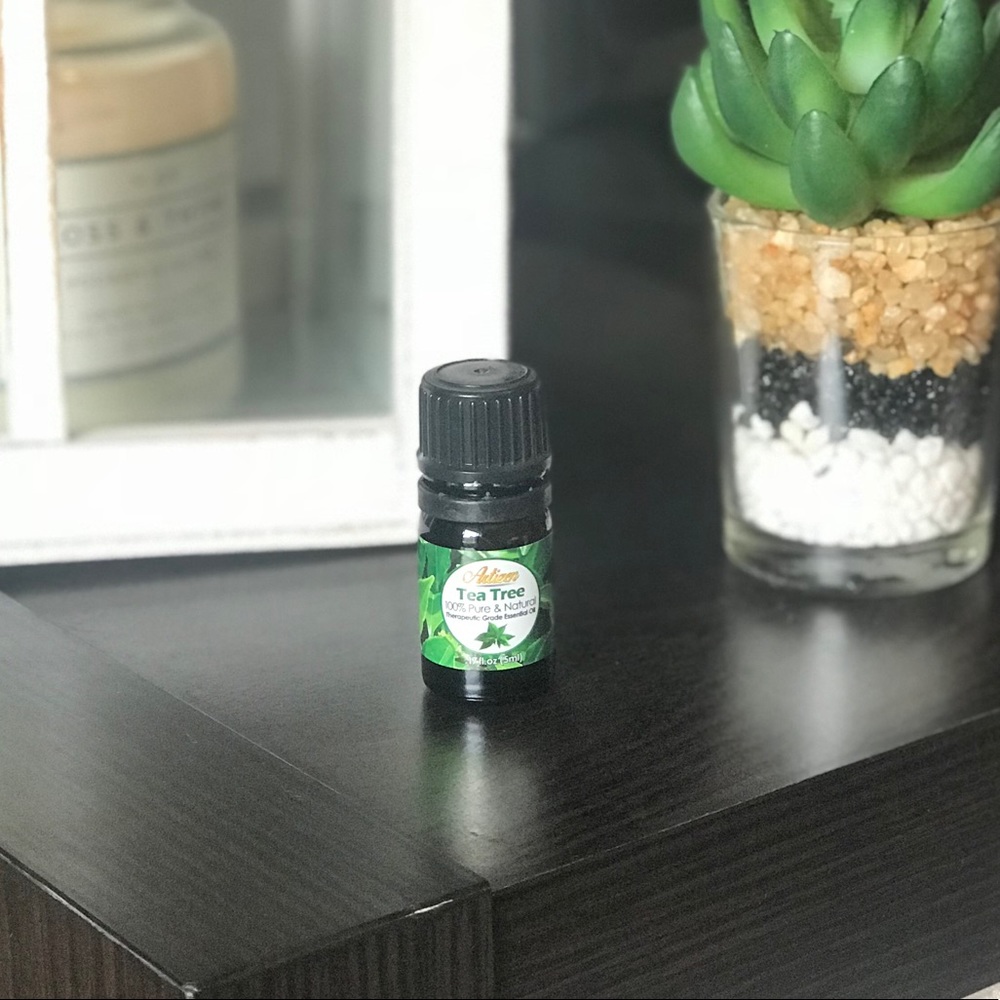 Tea Tree Essential Oil - Picture 2 of 4